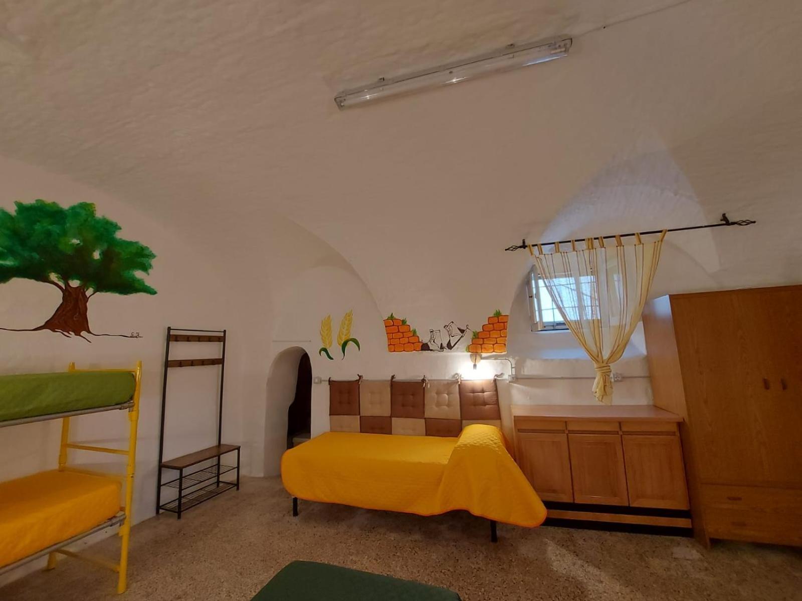 Lupus In Fabula Hostel Miglionico Cameră foto